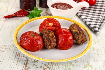 Turkish cuisine - Domatesli Kebab with tomato