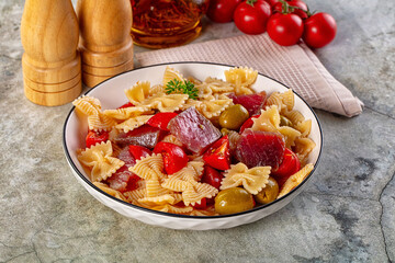 Pasta Farfalle with fresh Tuna fish