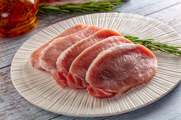 Raw pork carbonate for cooking