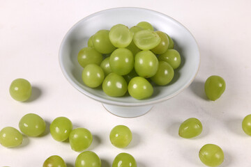 bowl of green peas