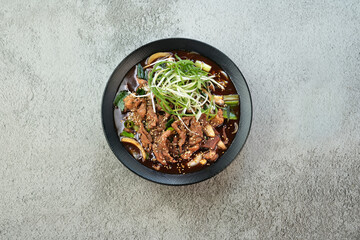 간장 불고기와 쌈채소와 공기밥을 촬영한 모습