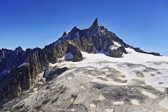View of the Glacier du G&eacute;ant from the T&eacute;l&eacute;cabine Panorama Railway, behind the Dente del Gigante, Chamonix-Mont-Blanc, Haute-Savoie, France