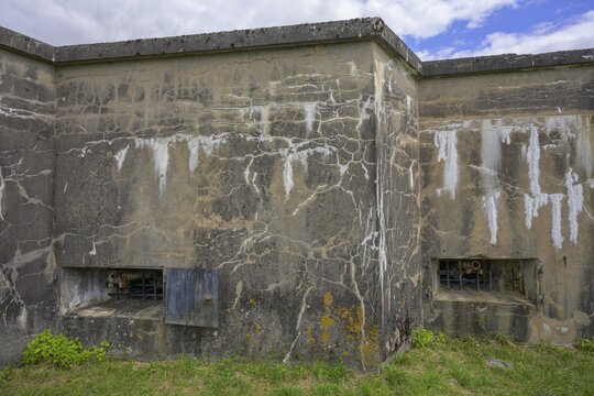Gun emplacement in Fort de Vaux from the 1st World War, Douaumont, D&eacute;partement Meuse, France