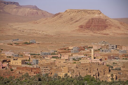 Oasis town of Tinerhir, Souss-Massa-Dara&acirc; region, Morocco