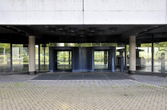 Entrance to the former Deutsche Welle headquarters, office tower and studio tower, Raderbergg&uuml;rtel, Cologne, North Rhine-Westphalia, Germany