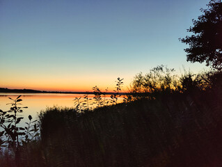 Zach&oacute;d słońca Dolina Baryczy, staw Niezgoda