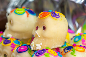 dia de muertos, calaveritas, calavera de azucar, festividad, mexico, coco, pastel, alimento,...