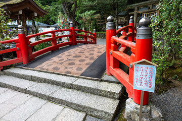 奈良県／天河大弁財天の赤い太鼓橋（2025年8月28日撮影）