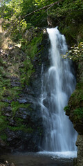 Todtnau im Schwarzwald , Deutschland, mit seinem beeindruckenden Wassefall
