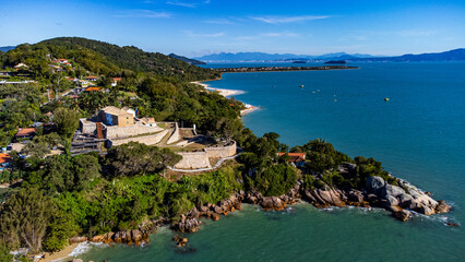 Ilha Praia Litoral Fortaleza Forte Português Verão Guarda Sol Areia Mar Oceano Paisagem Natureza...