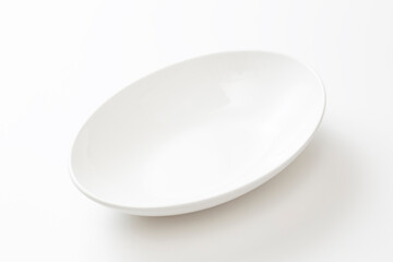 白い長皿