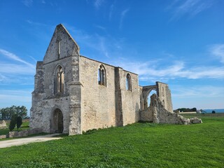 Obraz premium Abbaye Notre-Dame-de-Ré, dite des Châteliers, La Flotte-en-Ré, île de Ré, Charente Maritime, France