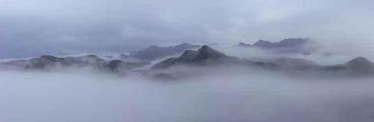Montagnes dans la brume © Axel