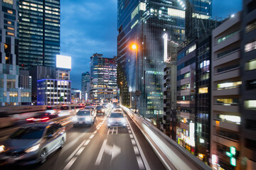 Fototapeta premium A night traffic jam on the city highway in Tokyo, Japan