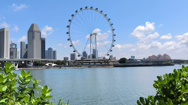 La grande roue et le port, Singapour. 
