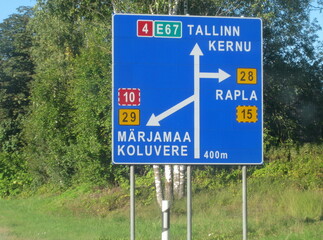 Stra&szlig;enschild Tallinn, Lettland