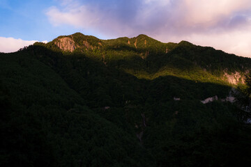 日本の山岳風景