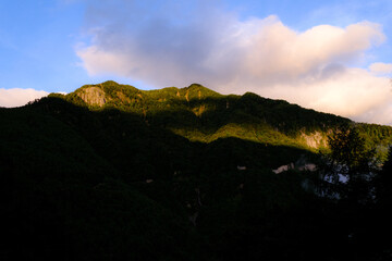 日本の山岳風景