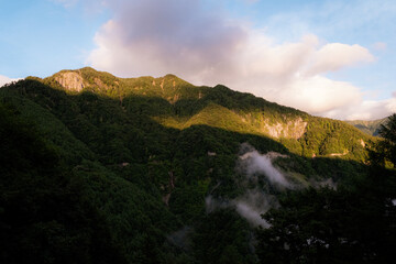 日本の山岳風景