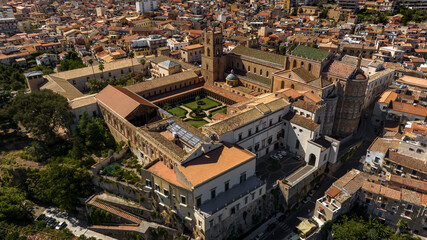 Obraz premium Aerial view of Monreale Cathedral. It is a Catholic church, a masterpiece of Norman architecture, located in the historic center of the town in the metropolitan city of Palermo, Sicily, Italy.