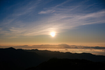 日本の山岳風景