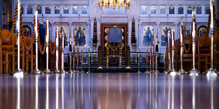 Innenansicht der Agios Andreas Kirche in Patras, Peleppones (Griechenland)