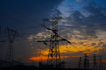 The power supply facilities of contour in the evening