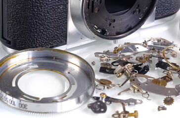 Analogkamera zerlegt