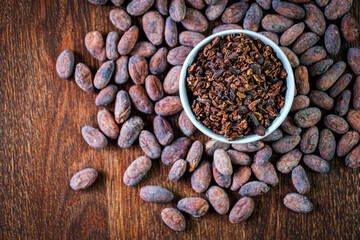 Cocoa nibs,Top view of cocoa nib and dried cocoa beans