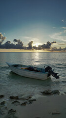bote o yola en cabo rojo pedernales republica dominicana