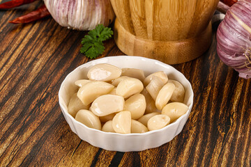 Tasty aroma marinated garlic cloves
