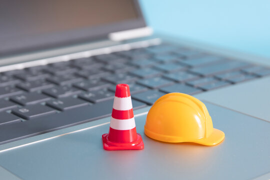 warning under construction , website under maintenance , troubleshooting and fixing