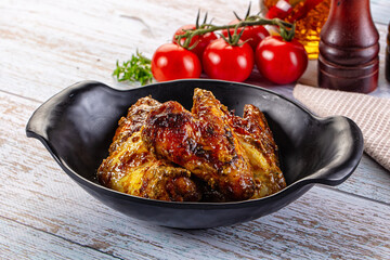 Baked chicken wings with spices