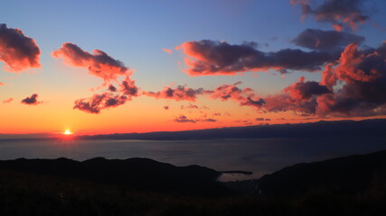 西伊豆で太平洋に沈む夕日