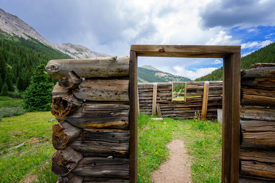 Beautiful landscape in Colorado - after many year, some abandoned houses became part of the beautiful landscape. 