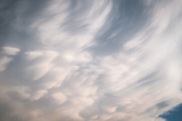 Himmel mit Wolken