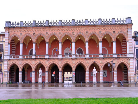 Loggia Amulea Padua, Italy Red-Brick Gothic Arches Columns Statues Flags