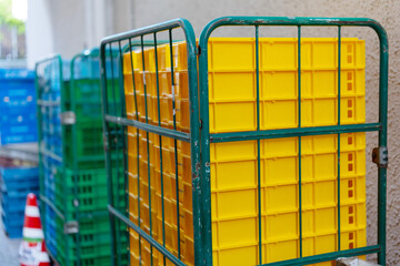 スーパーマーケット・倉庫