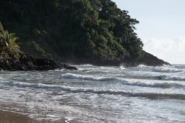 itacare, bahia, brazil, tropical, paradise, nature, sunlight, sea, ocean, coast, landscape, travel, tourism, green, blue, yellow, summer, beach, sand, wave, horizon, sunlight, sunlightreflection, exo  © Stanley