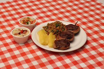 Comfort Food: Steak, Beans, Vinaigrette