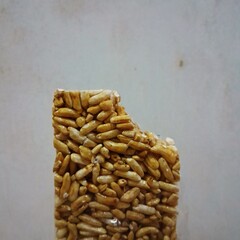 Jipang or Kacang Dipa or Berondong is a traditional Indonesian sweet snack made from rice or sticky rice coated in brown sugar. 