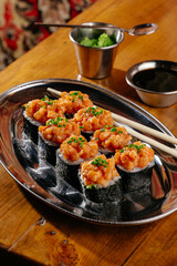 Gunkan rolls with wasabi and soy sauce
