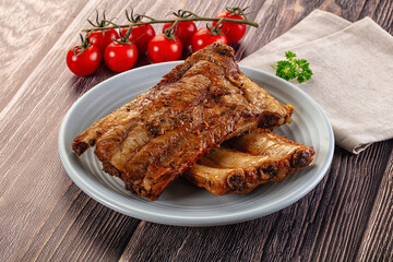 Steamed pork ribs with spices