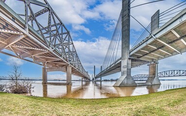 Fototapeta premium Panorama of Louisville Kentucky bridges over the Ohio River