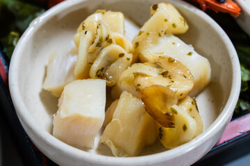 slices of seasoned boiled scallop