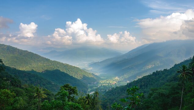 Fototapeta Scenic mountain landscapes showcasing nature's charm in the Western Ghats region
