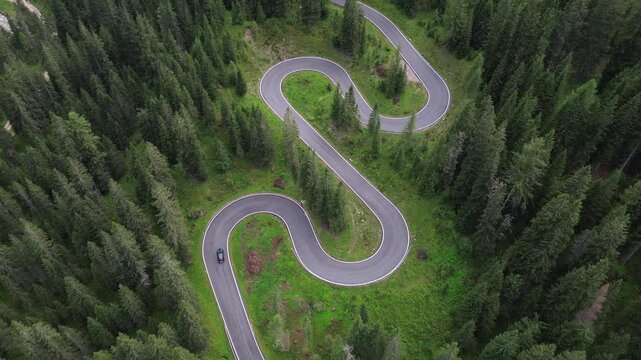 Snake road in Italy