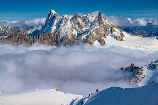 Panorama z Aiguille du Midi w kierunku wschodnim, wrzesień 2025, Francja, Chamonix