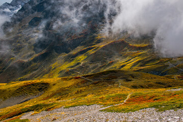 Widok z Col de Balme, Le Tour, Montroc, Francja, Alpy, Chamonix, masyw Mont Blanc. Zdjęcie wykonane we wrześniu 2025, jesień 