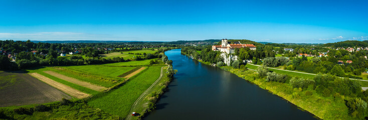 Opactwo Benedyktynów w Tyńcu z lotu ptaka
